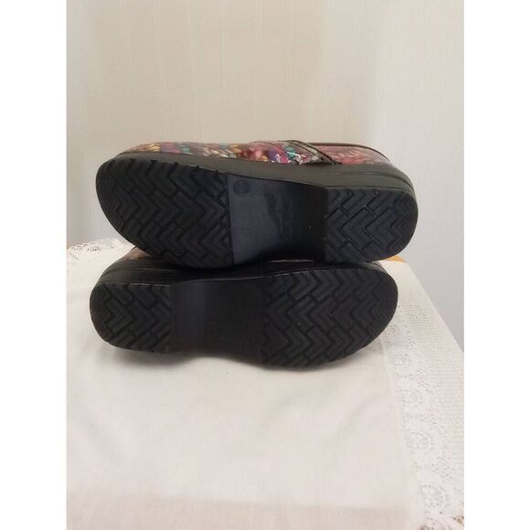 Dansko clogs. Yarn pattern multi-colored, workwear, casual wear. Size 39 - 8.5 - Picture 9 of 11